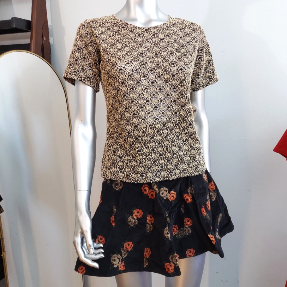NWT Jaipur Short Sleeve Top